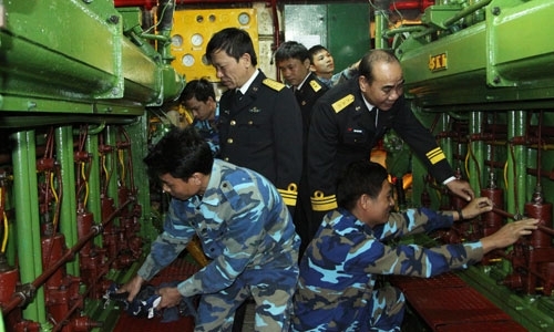 Quân chủng Hải quân tìm kiếm, cứu được 104 người bị nạn trên biển